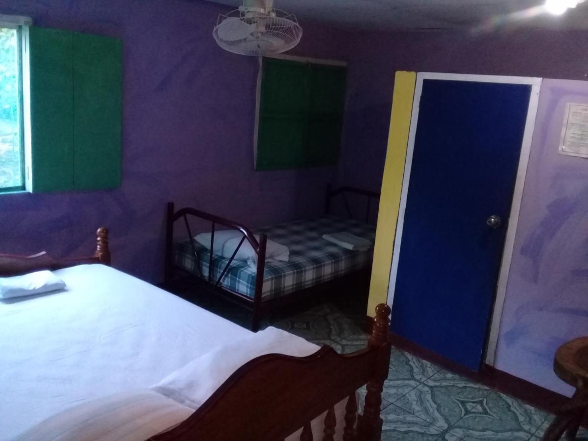 Hostal Maria Rivas Esterno foto