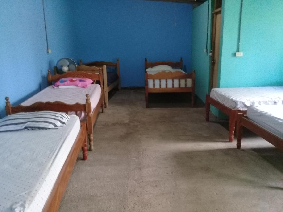Hostal Maria Rivas Esterno foto