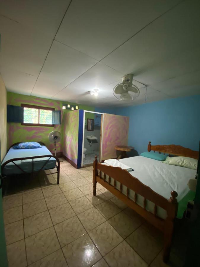Hostal Maria Rivas Esterno foto