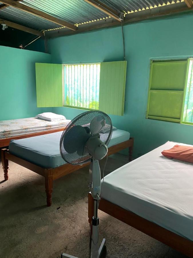 Hostal Maria Rivas Esterno foto