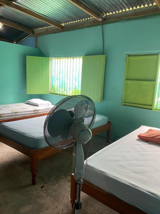Hostal Maria Rivas Esterno foto