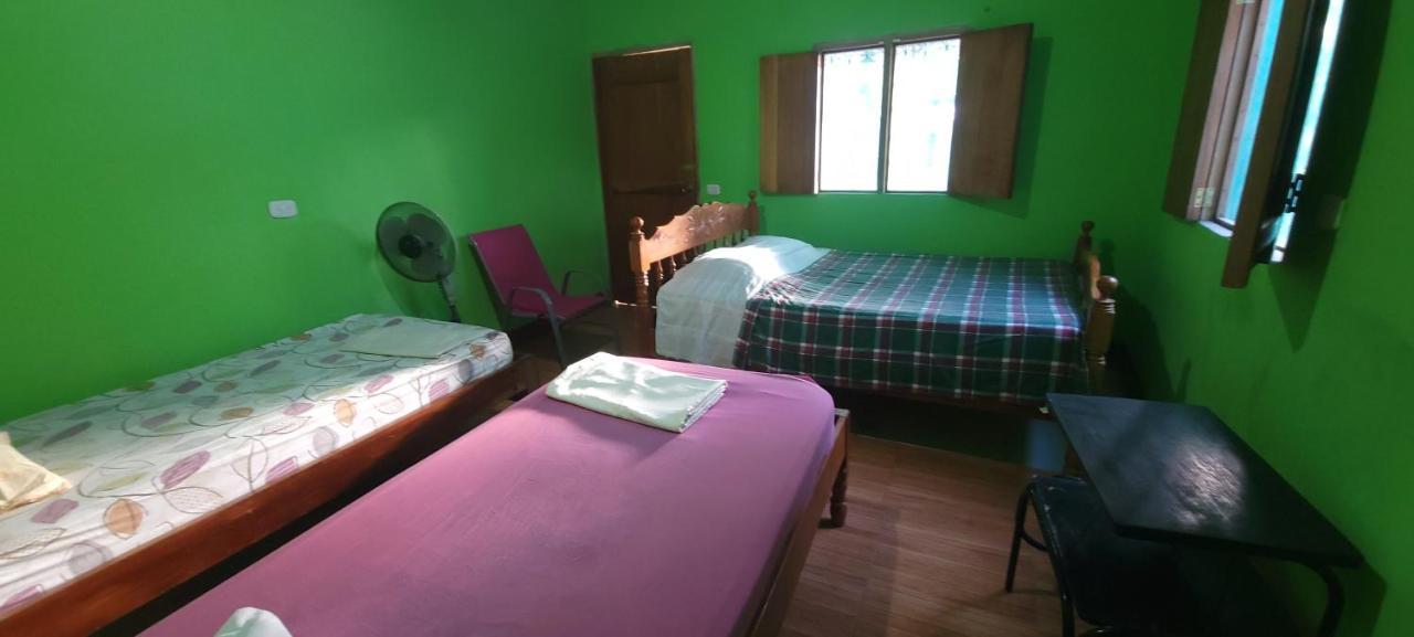 Hostal Maria Rivas Esterno foto